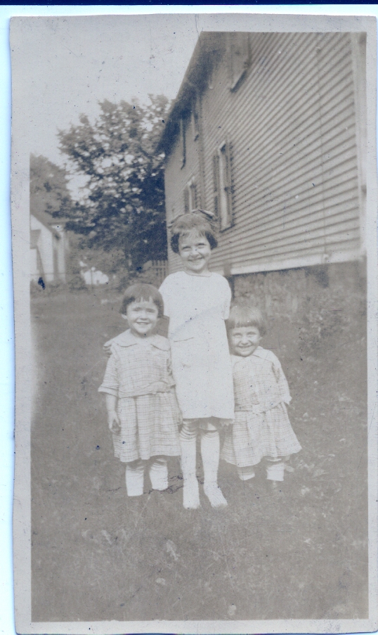 Barbara, Agnes and Marion Van Harken