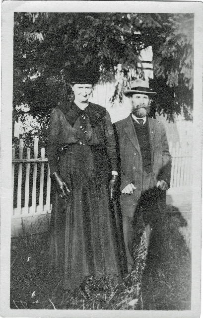 Henry and Willamina VanProoyen